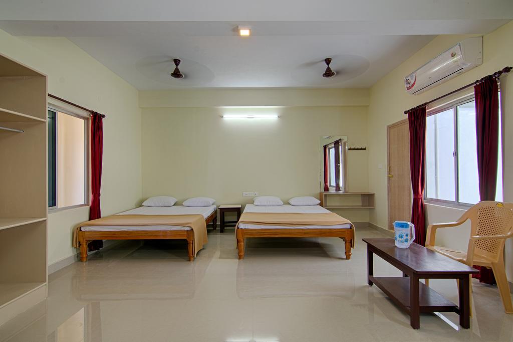 Ganesh Residency Hotel Pondicherry Bilik gambar