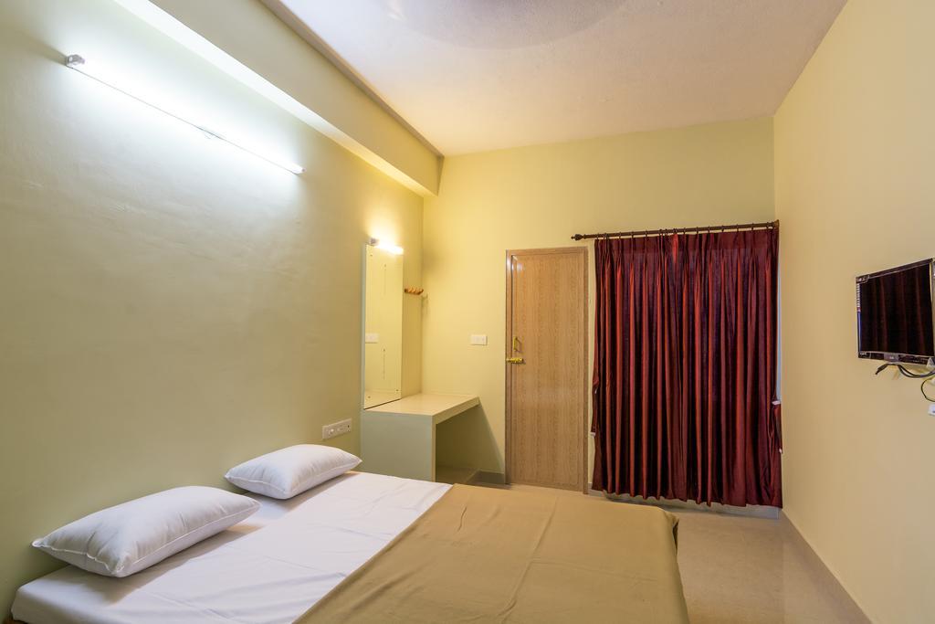 Ganesh Residency Hotel Pondicherry Bilik gambar